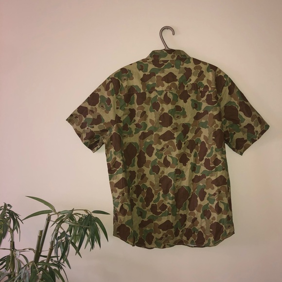 HUF camo button up - Picture 2 of 4